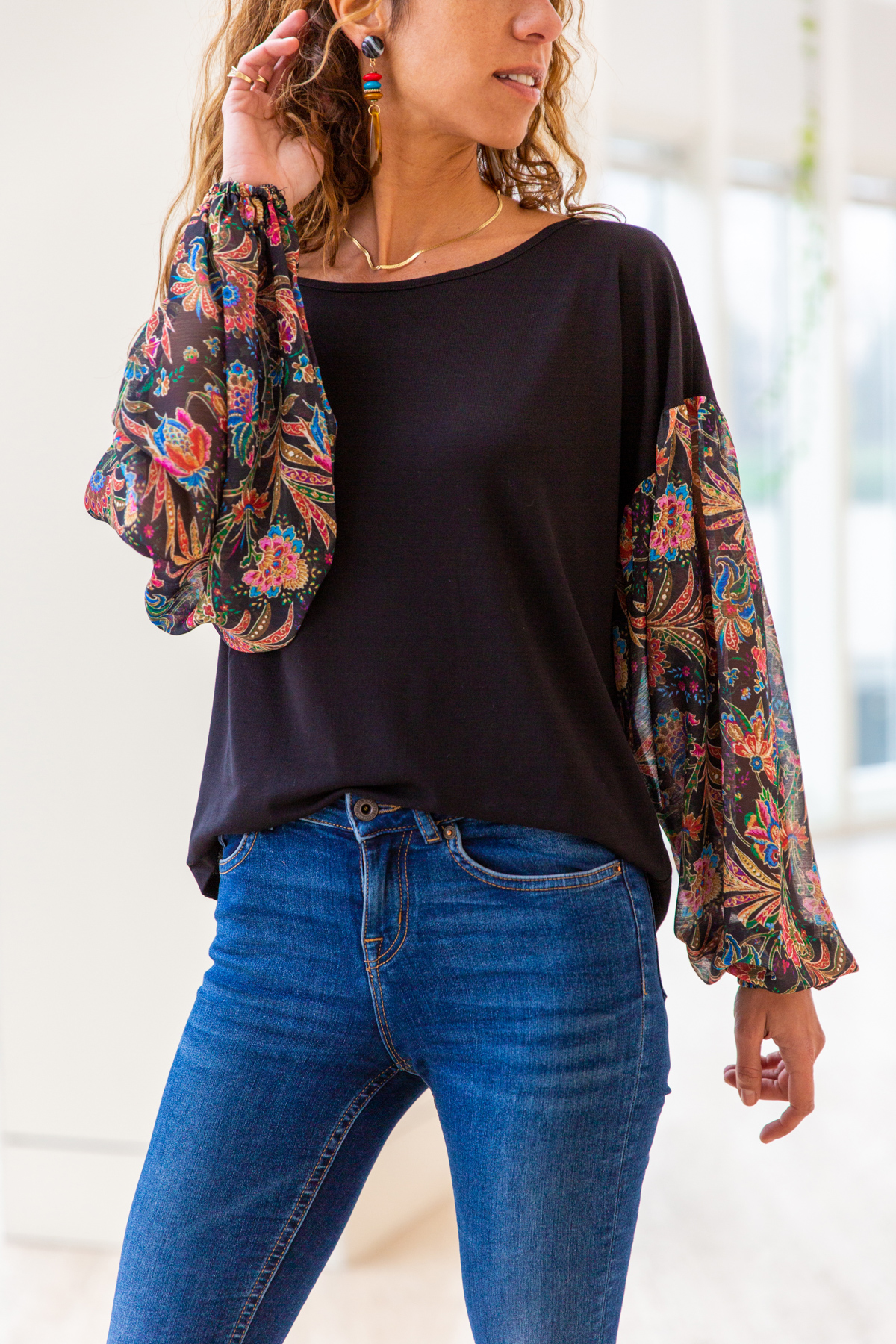 https://customers.birissine.com/public/uploads/product_gallery/700-2802_001 (1).jpg